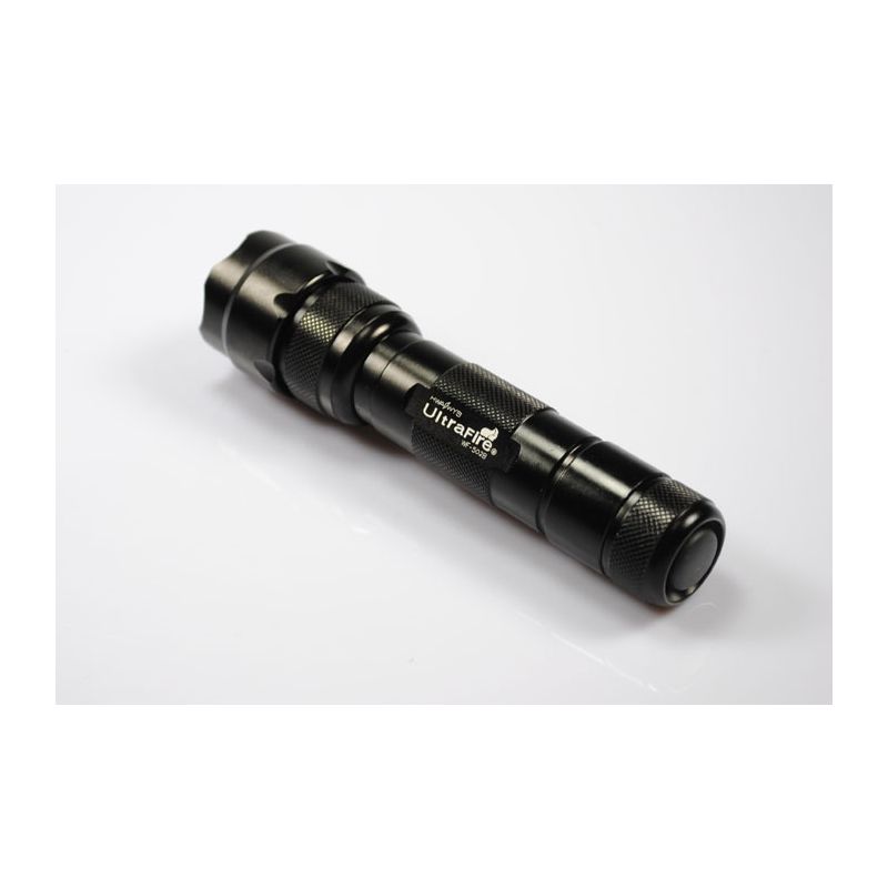 UltraFire WF-502B U2 1300 Lumens LED linterna LED