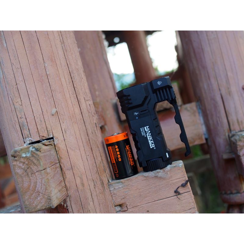 Foco y reflector combinados Manker Ranger MK39 II