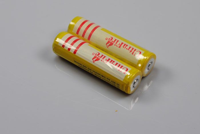 UltraFire BRC 18650 3600mAh Batería recargable de iones de litio (1 par)