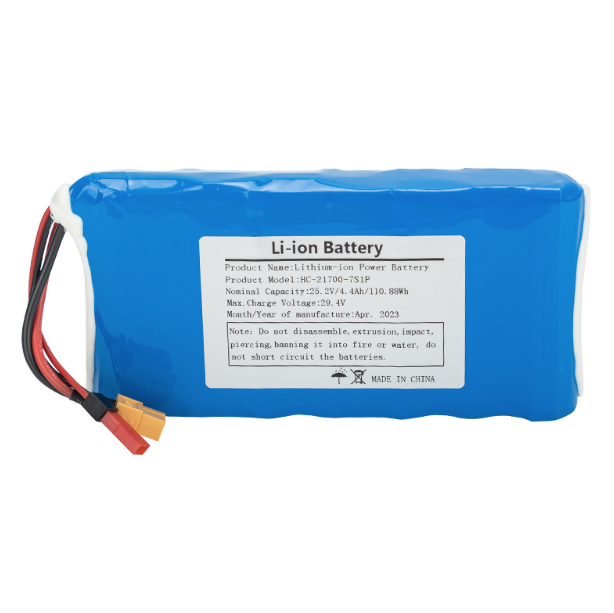 21700-7S1P-25.2V 5C Paquete de batería de alimentación 21700 Paquete de batería de iones de litio Monopatín de cuatro ruedas Batería de placa de pescado pequeña